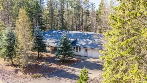 220 Pine Valley Loop, Columbia Falls, MT 59912