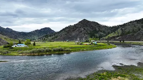 50 Missouri Overlook Dr, Cascade, MT 59421