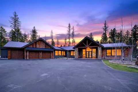 2036 Whitefish Village Dr, Whitefish, MT 59937