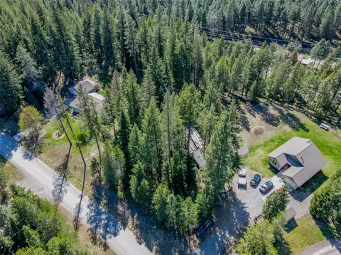 Nhn Hummingbird Lane, Troy, MT 59935