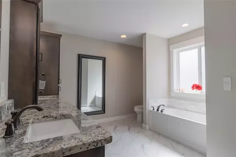 Bath - 10 Ridgeview Dr, Clancy, MT 59634 photo 1 of 8