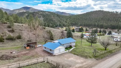 6025 Nelson Rd, Helena, MT 59602