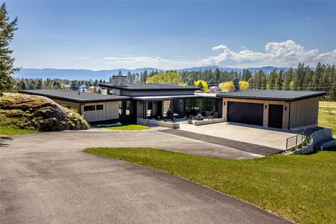 Exterior - 48 Eagle Rock Dr, Bigfork, MT 59911 photo 14 of 16