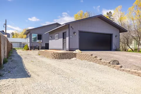 812 8th Ave W, Kalispell, MT 59901