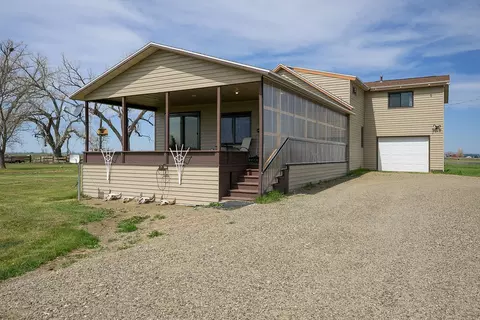 5213 Shepherd Acton Rd, Shepherd, MT 59079 photo 2