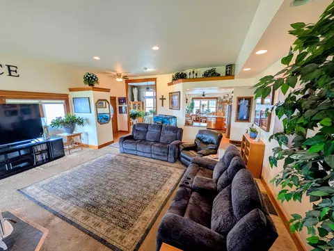 Living - 216 Moonlight Trl, Kalispell, MT 59901 photo 2 of 3