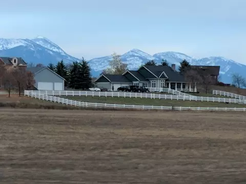 Exterior - 216 Moonlight Trl, Kalispell, MT 59901 photo 10 of 17