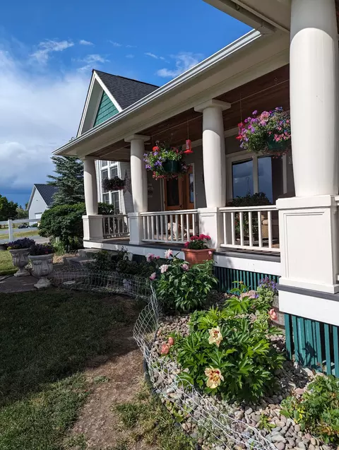 Exterior - 216 Moonlight Trl, Kalispell, MT 59901 photo 1 of 17