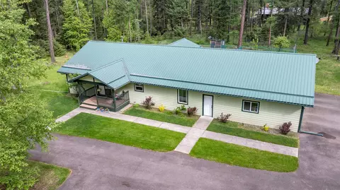 13033 Trinkus Ln, Bigfork, MT 59911