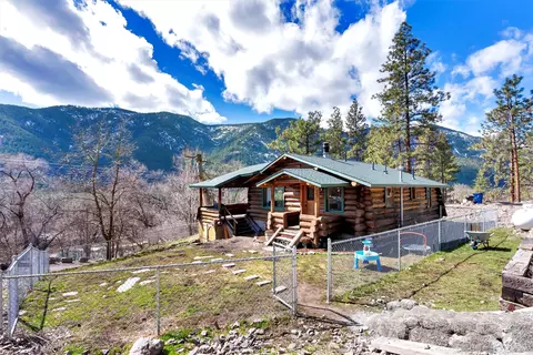 818 Rosehill Ln, Alberton, MT 59820