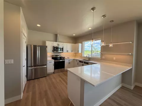Kitchen - 632 Holstein Way, Kalispell, MT 59901 photo 2 of 2