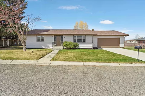 81 Wathena Dr, Butte, MT 59701