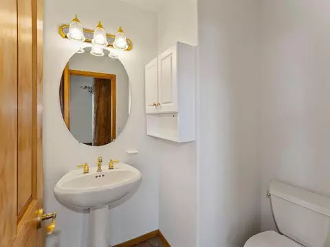 Bath - 317 Wolf Run Dr, Whitefish, MT 59937 photo 1 of 6