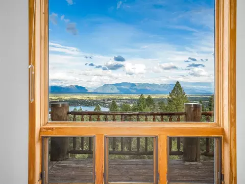 View/Area - 317 Wolf Run Dr, Whitefish, MT 59937 photo 2 of 9