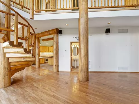 Living - 317 Wolf Run Dr, Whitefish, MT 59937 photo 4 of 10