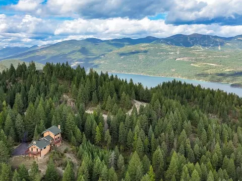 View/Area - 317 Wolf Run Dr, Whitefish, MT 59937 photo 7 of 9