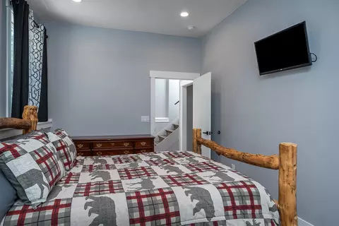 Bedroom - 41002 Canyon View Cir, Polson, MT 59860 photo 3 of 6
