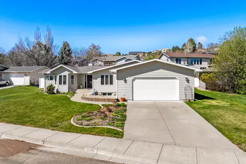 3108 Evergreen Dr, Great Falls, MT 59404