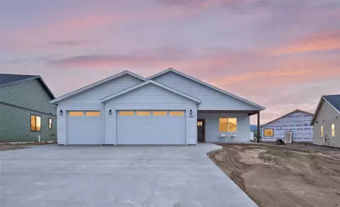 160 Meadow View Loop, East Helena, MT 59635