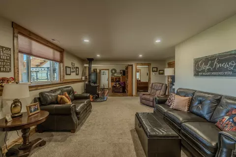 Living - 51 Whitehorse Rd, Townsend, MT 59644 photo 4 of 5