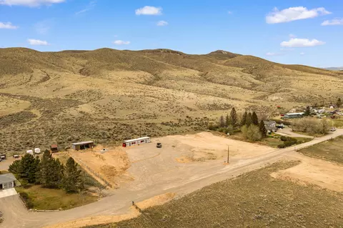 1320 Lovers Leap Rd, Dillon, MT 59725