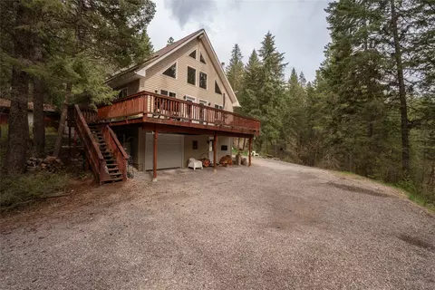 459 Lake Loop Dr, Kalispell, MT 59901