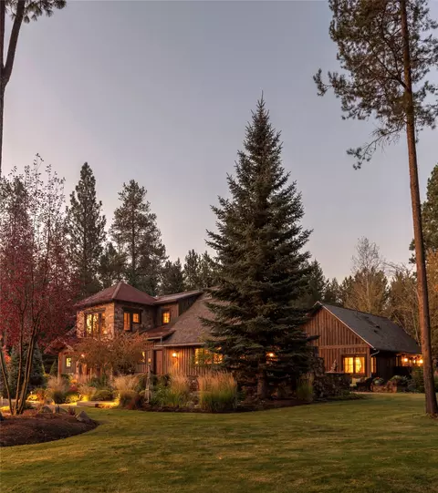 344 Chief Joseph Trl, Darby, MT 59829