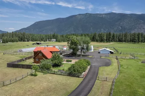 3333 Middle Rd, Columbia Falls, MT 59912
