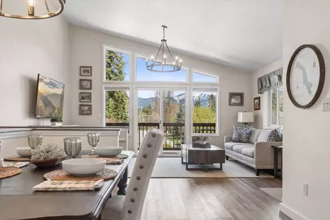 227 Fox Hollow Ln #B14, Whitefish, MT 59937