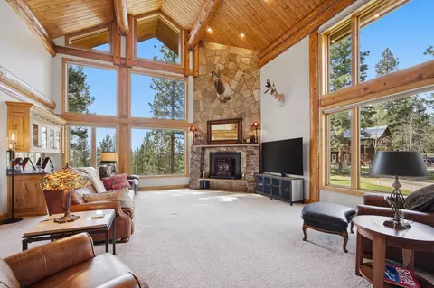 1858 Pleasant View Dr, Victor, MT 59875