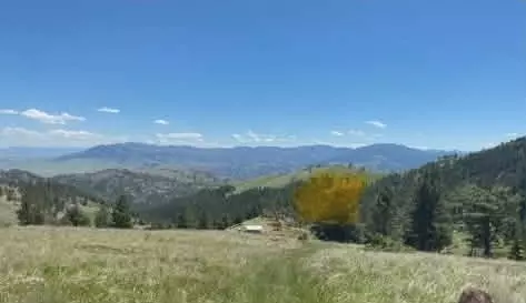 37 Outer Loop Rd, Cascade, MT 59421