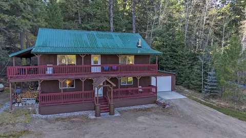 499 Bunkhouse Rd, Darby, MT 59829