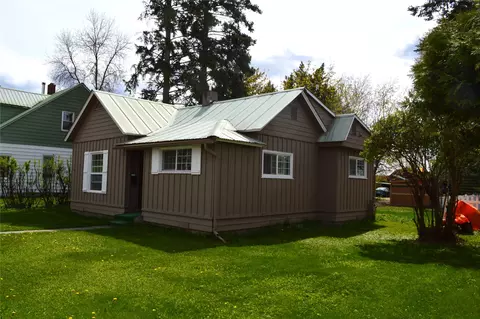 1027 E 2nd St, Whitefish, MT 59937