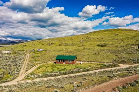 1052 Kyleighs Ln, Stevensville, MT 59870