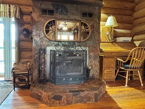 Living - 575 S Rolling Hills Rd, Eureka, MT 59917 photo 1 of 4
