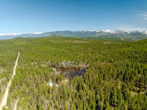 675 Beaver Lake Rd, Whitefish, MT 59937