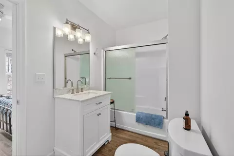 Bath - 117 3rd Ave E, Kalispell, MT 59901 photo 1 of 3