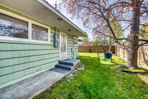Exterior - 417 S 8th St, Hamilton, MT 59840 photo 3 of 6