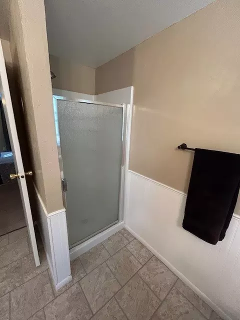 Bath - 103 Silverbow Ct, Victor, MT 59875 photo 5 of 5