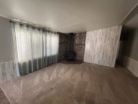 Living - 103 Silverbow Ct, Victor, MT 59875 photo 1 of 4