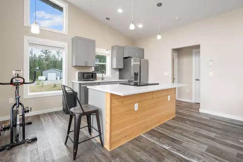Kitchen - 11 Makoha Dr, Libby, MT 59923 photo 1 of 2