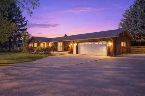 780 Mason Ln, Corvallis, MT 59828