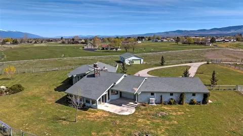 386 Hamilton Heights Rd, Corvallis, MT 59828