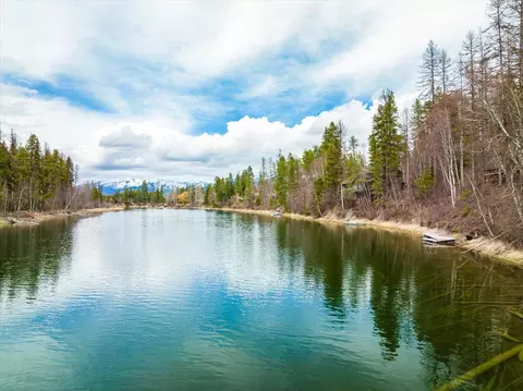 518 Eastman Dr, Bigfork, MT 59911