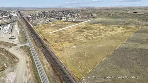 406 Glacier Ave, Shelby, MT 59474