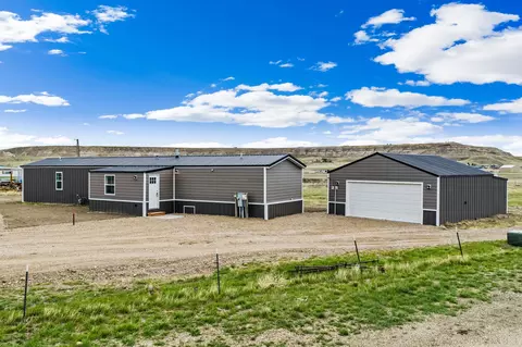 54 E Country Ln, Great Falls, MT 59404