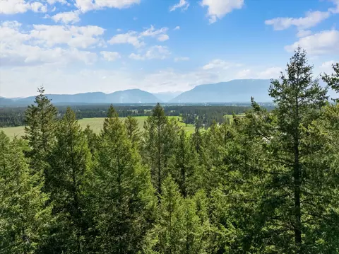 119 Stageline Ct, Whitefish, MT 59937