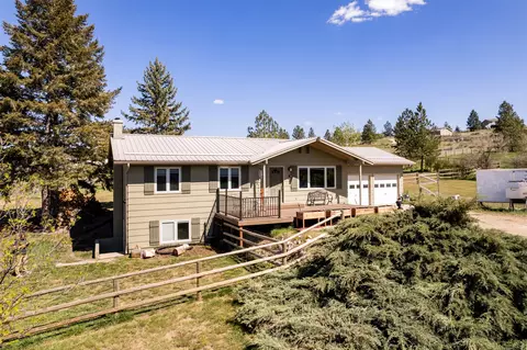 445 Sapphire Ln, Stevensville, MT 59870