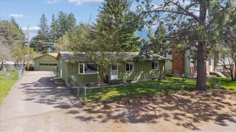 15 Council Bluffs Dr, Columbia Falls, MT 59912