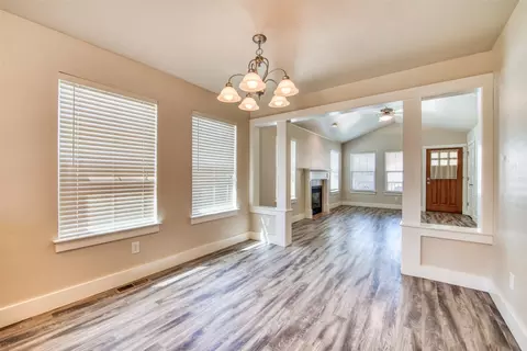 Living - 101 Silverberry St, Hamilton, MT 59840 photo 5 of 5